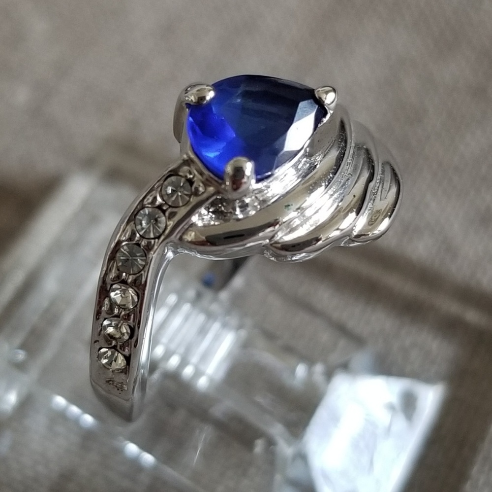 CZ Sapphire Ring size 6